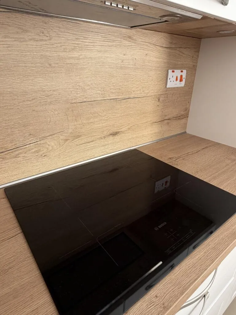 Bosch induction cooker + Faber Hood
