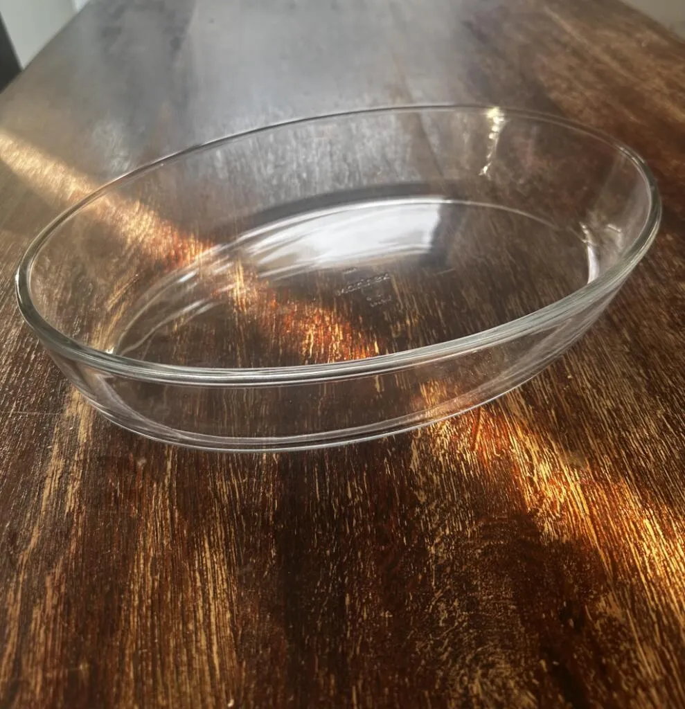 Glass ovenware