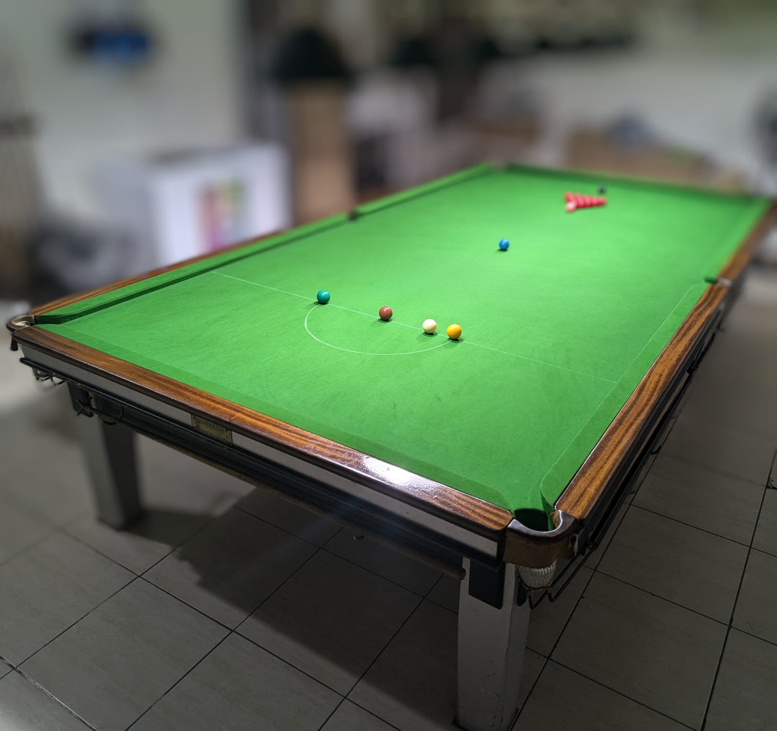 Full size snooker