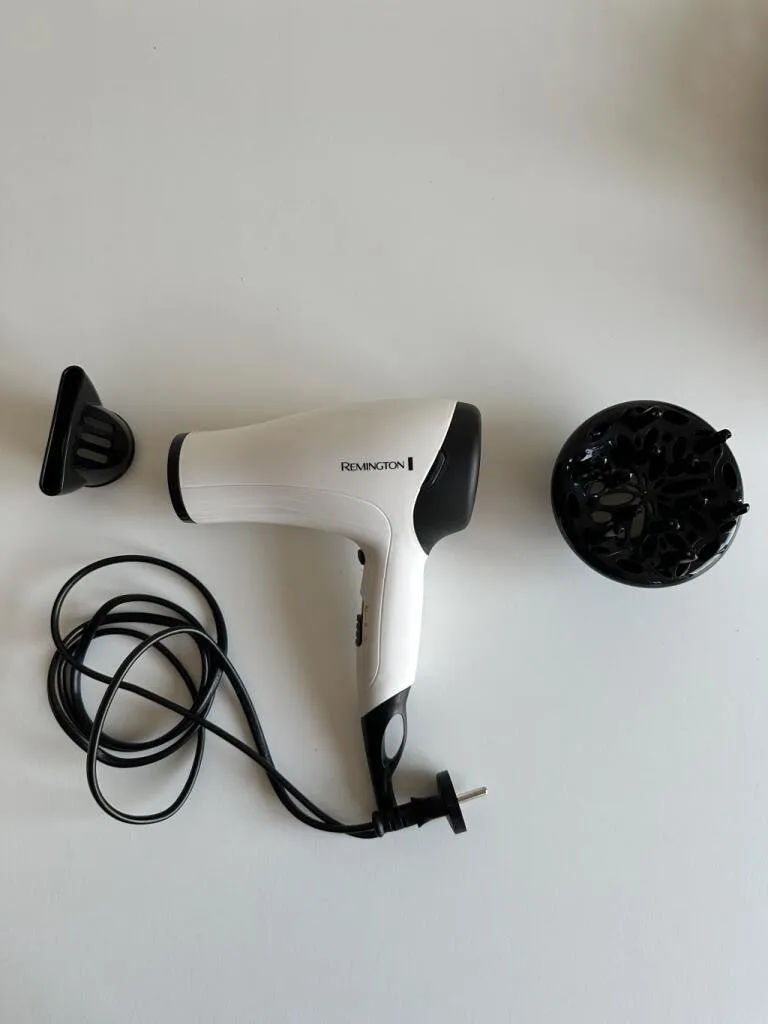 Hairdryer